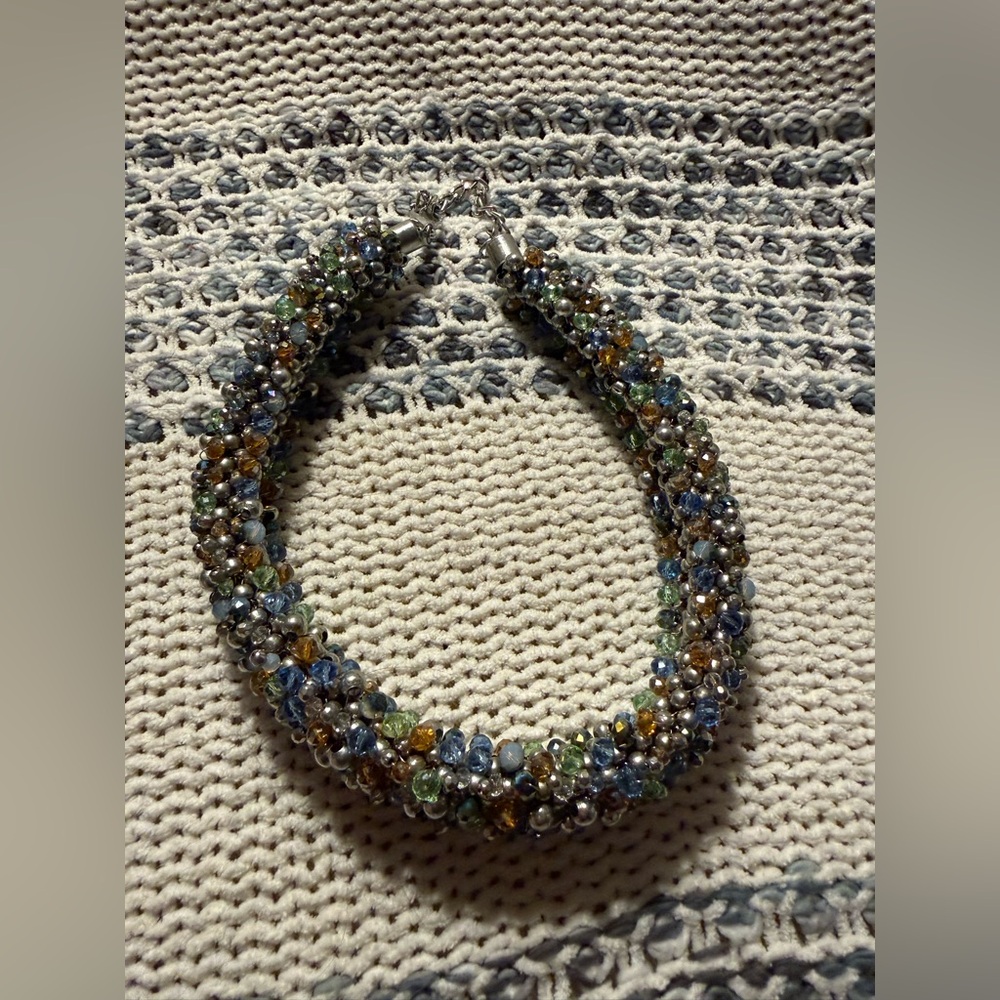 Zara Vibrant Beaded Necklace